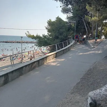 Incantevole E Tranquillo Borgo Storico Sul Mare Apartment San Lorenzo al Mare