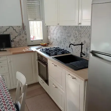 Incantevole E Tranquillo Borgo Storico Sul Mare Apartment San Lorenzo al Mare