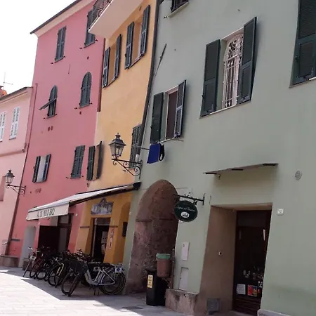 Incantevole E Tranquillo Borgo Storico Sul Mare Apartment